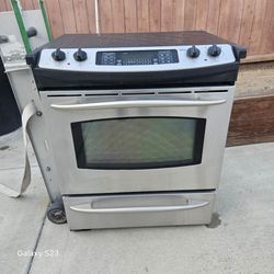 Ge electric range