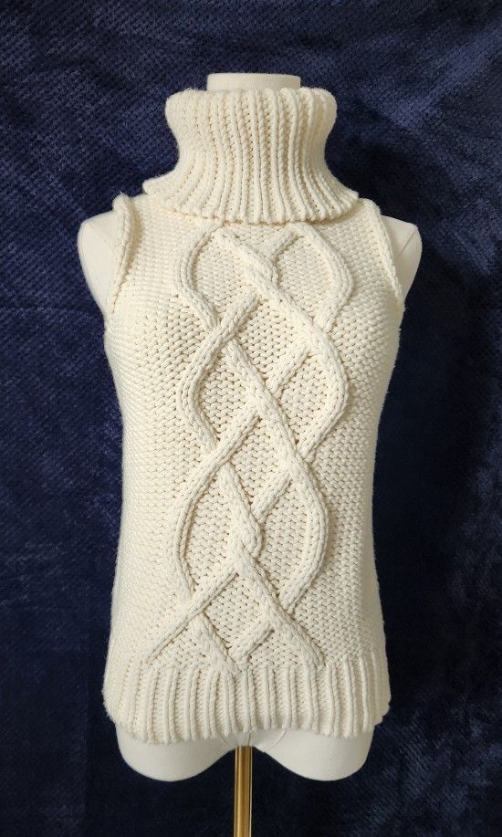 Sweater Vest Womens SMALL Cable Knit Turtleneck