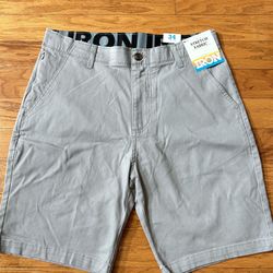 NWT Iron men's flat front shorts Size 34