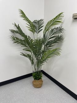 5 ft Tall Artificial Areca Palm Tree Fake Tropical Palm Plant and Handmade Seagrass Basket