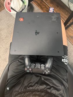 Sony PlayStation 4 Slim Console with Controller
