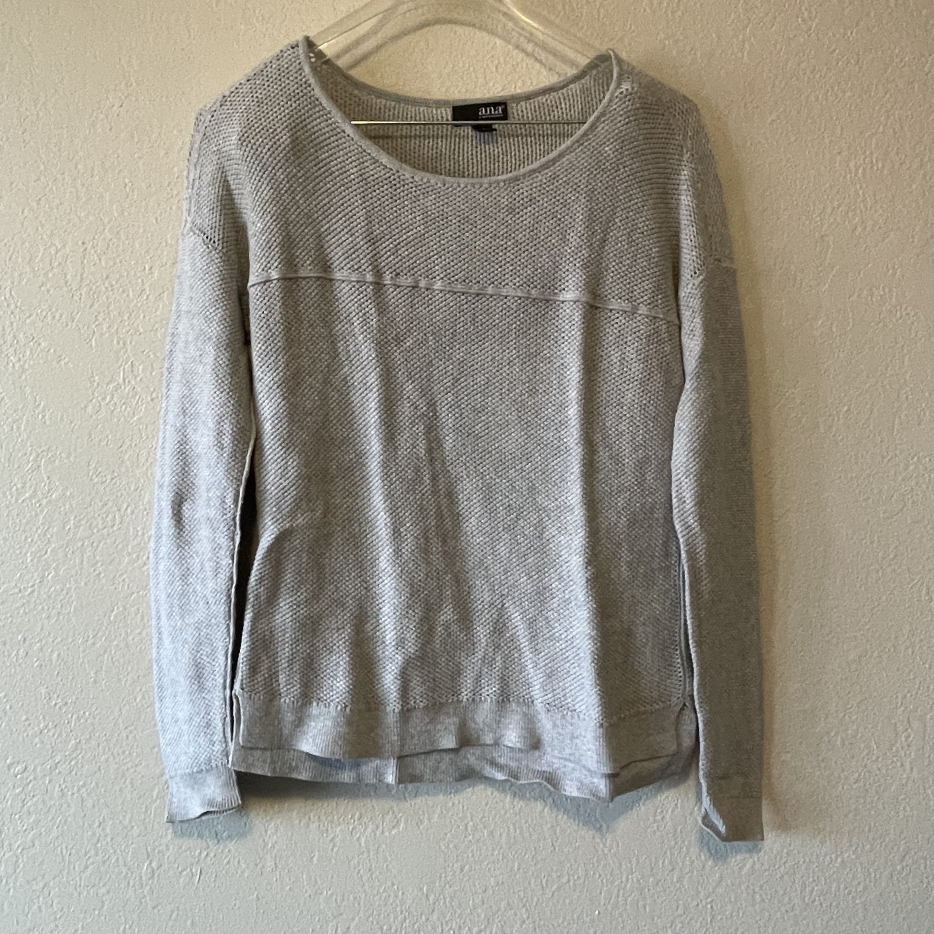 A New Approach A.N.A., Women’s Grey Longsleeve Round Neck Shirt, Size S