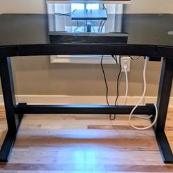 Tresanti Black Adjustable height Desk