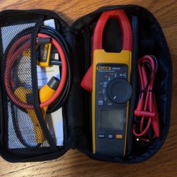 Fluke 376 FC True- RMS clamp meter with iflex