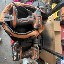 Ridgid Drill Set