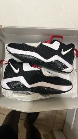 LeBron James soldiers xiv shoes size 3y