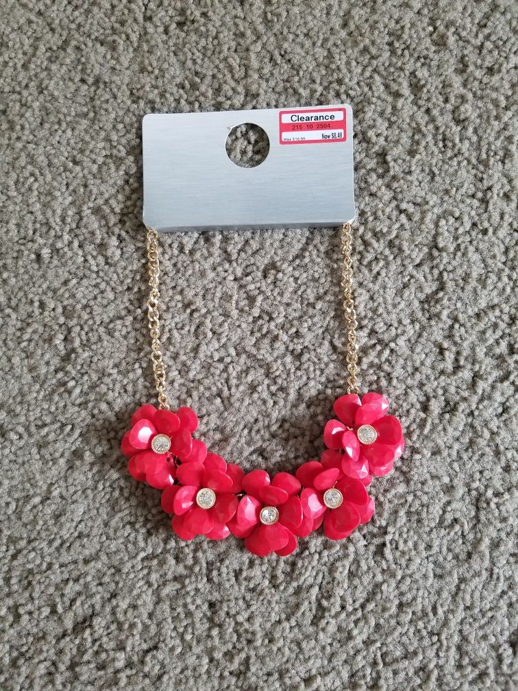 Floral necklace