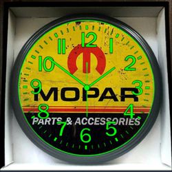 Mopar Hemi Parts & Accessories Glow In The Dark Wall Clock New!
