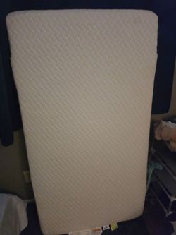 Crib/toddler mattress