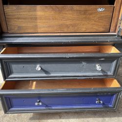 Armoire