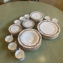 Vintage Royal Worcester “Holly Ribbons” Fine Bone China 48 Piece Set 