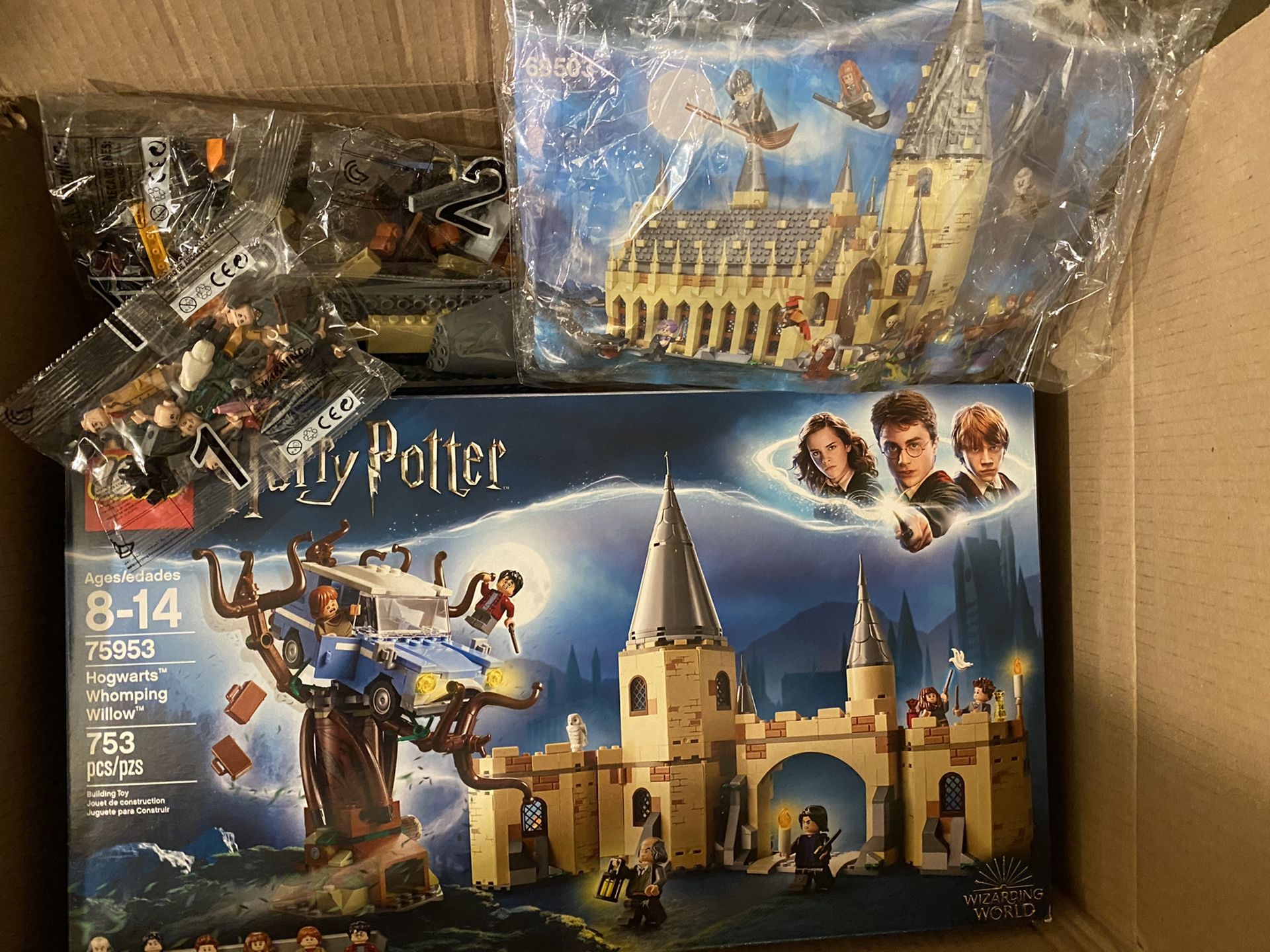 3 UnBranded Harry Potter LEGO Set Bundle. Great Hall + Whomping Willow (Connecting Sets) + Hogwarts Express Train! + LEGO Gift Bag / Wrap/ Sticker Set