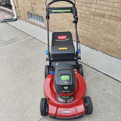 Toro 60 Volt Recycler 22 In Mower 