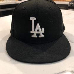 NEW - No Tags 59FIFTY LA Dodgers Cap Size 7 