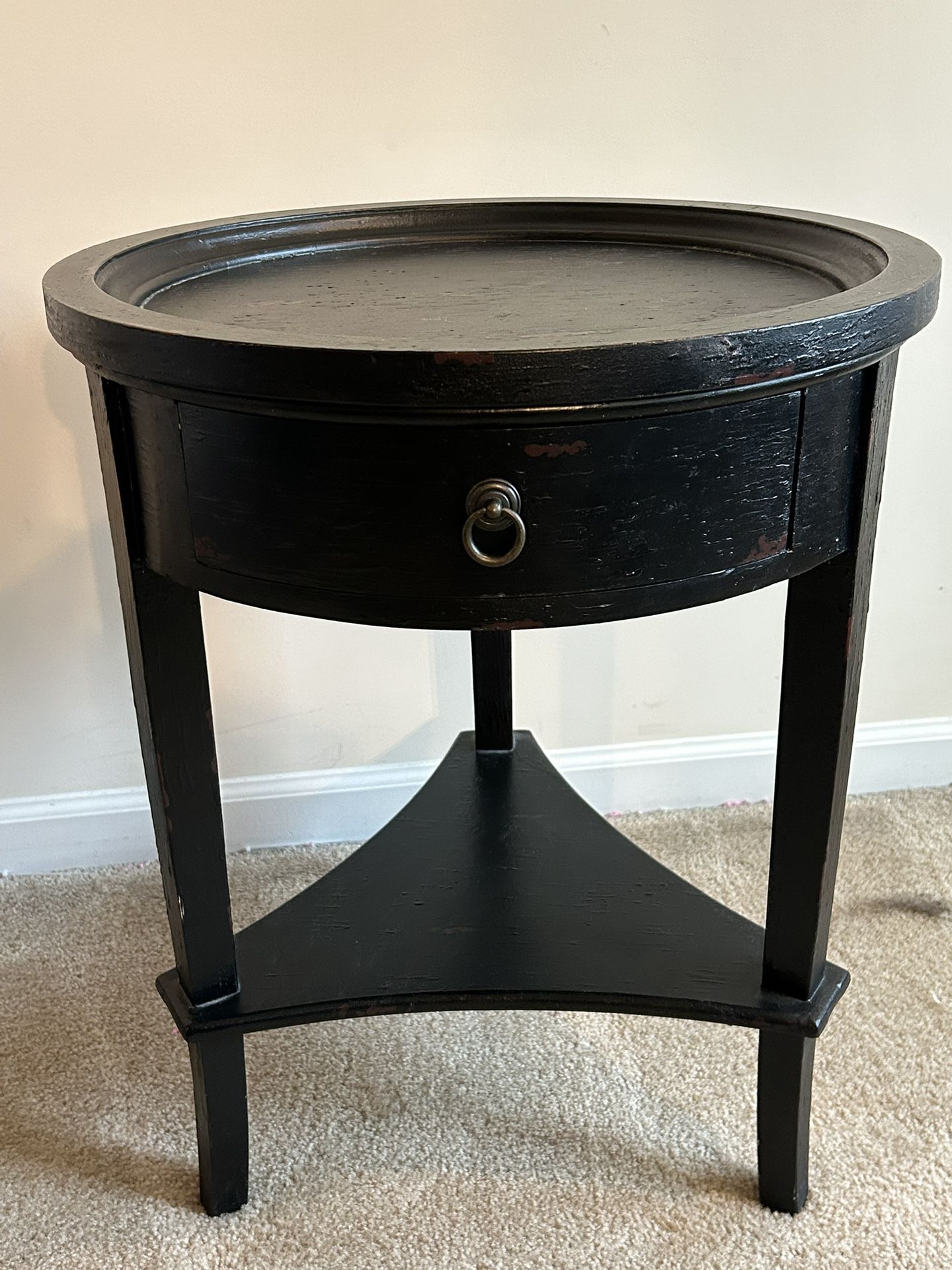 Sculpted Vintage End Table With Drawer