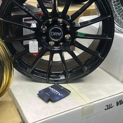 17”x7”inch 4x114.3/108 $$600 