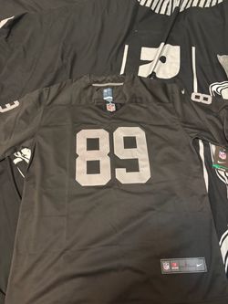 Brock Bowers size L