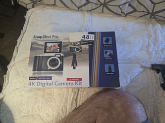 Vivitar Snap Shot Pro 4k Digital Camera Kit