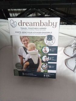 Dreambaby travel together carrier