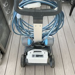 Dolphin Premier Pool Cleaner with Caddy