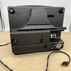 Vintage Bell & Howell 1620 Projector