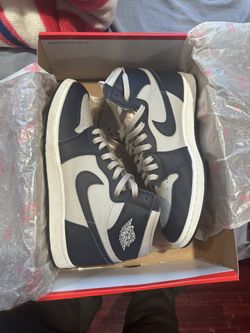 Air Jordan 1 High Georgetown 