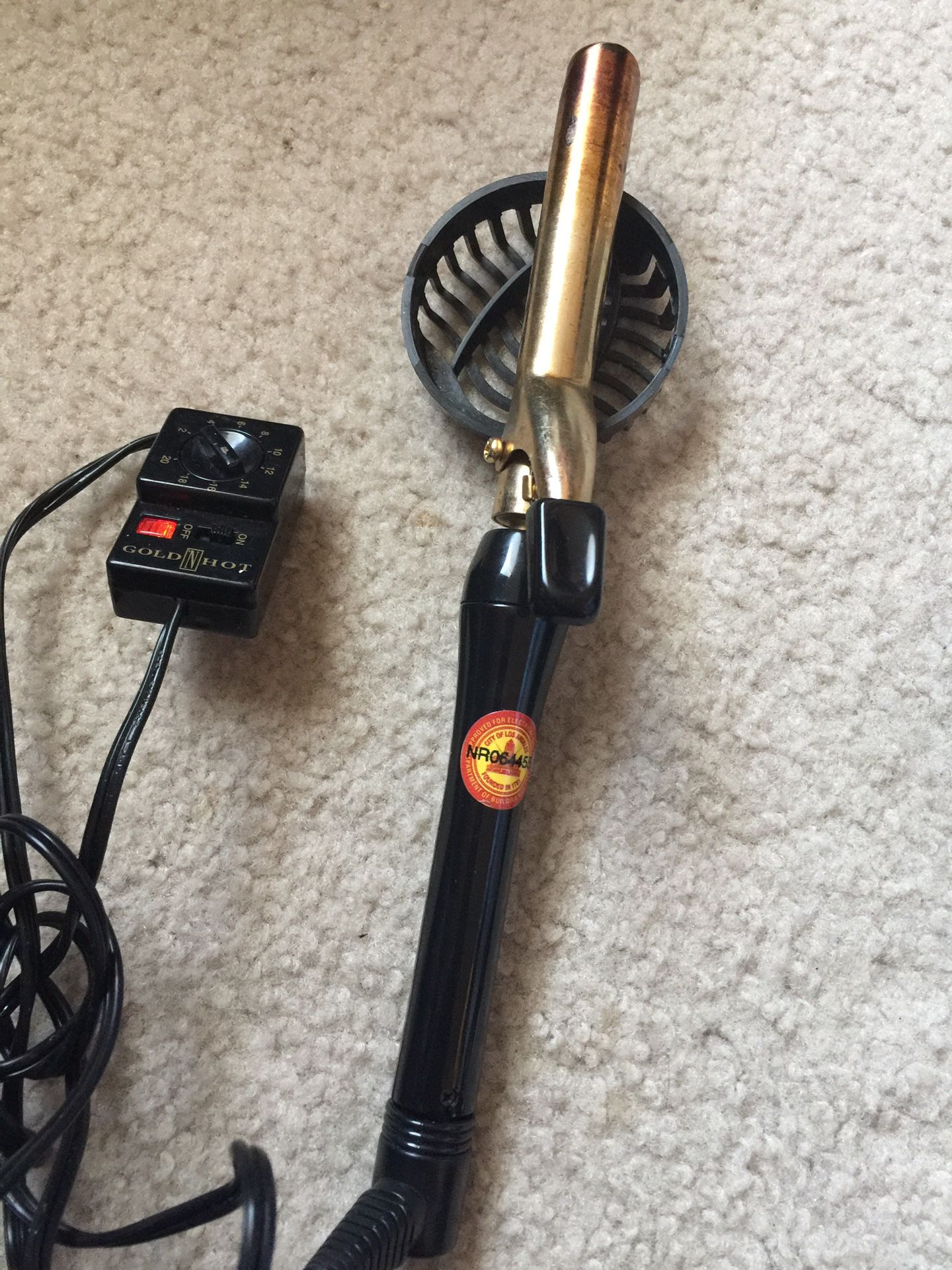 Gold N Hot curling hair straightening iron Used works perfect