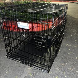 Medium Black Wire Pet Crate – Foldable with Tray. New