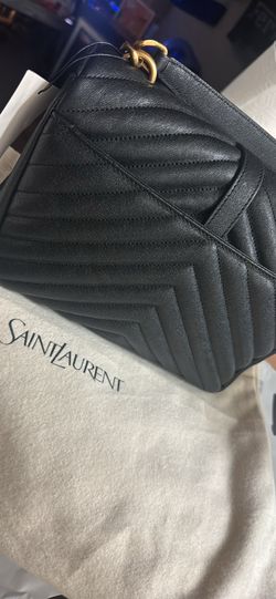 Saint Laurent cartera college poncho