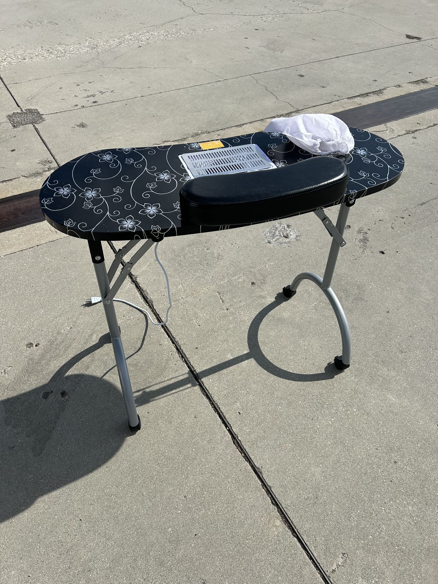 2025 Nail Station Folding Table