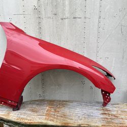 Infiniti G37s coupe red front fenders