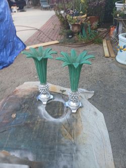 Flower pots