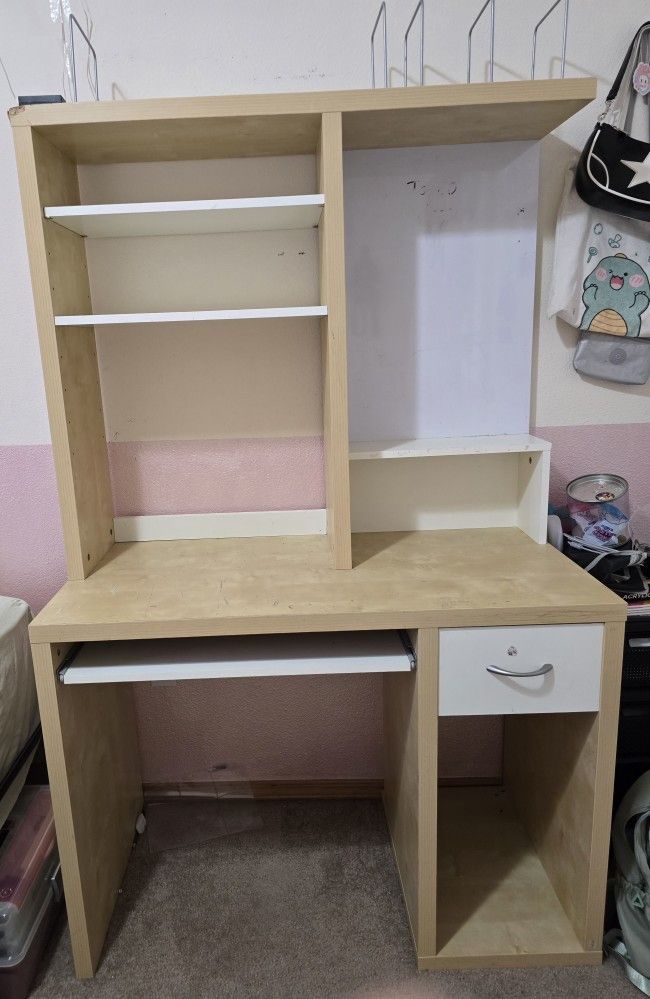 Ikea Micke Desk