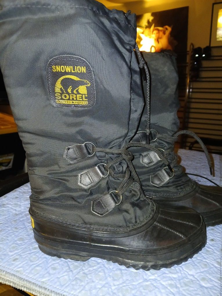 Sorel Womens Insulated Size 5 Snowlion Snow Boots
