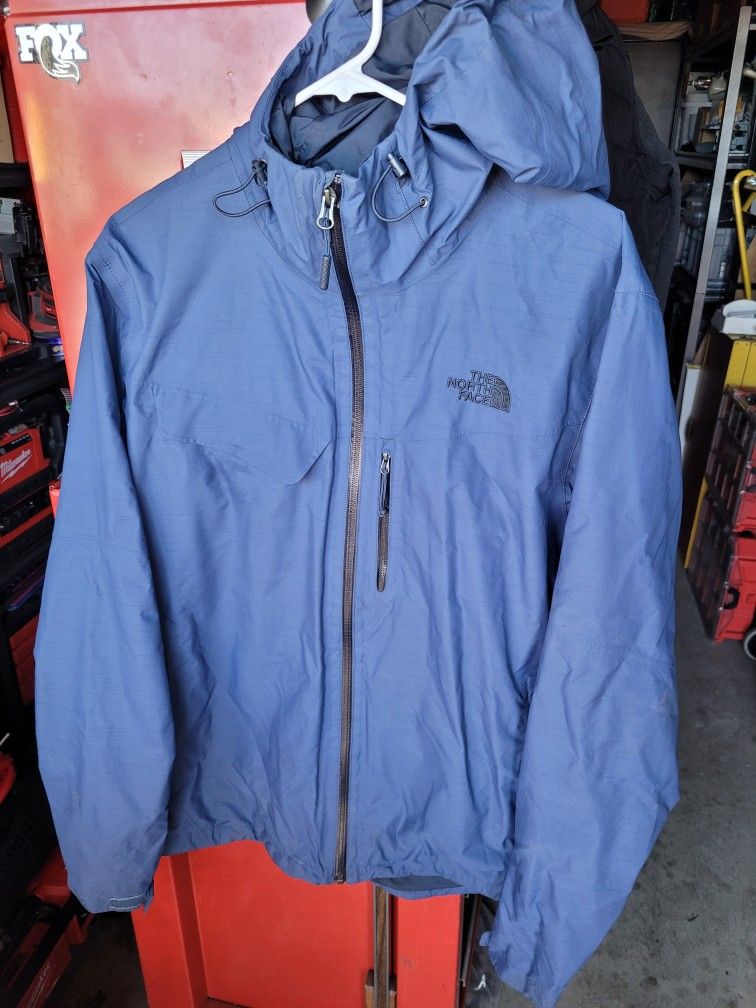 Northface Rain Jacket L