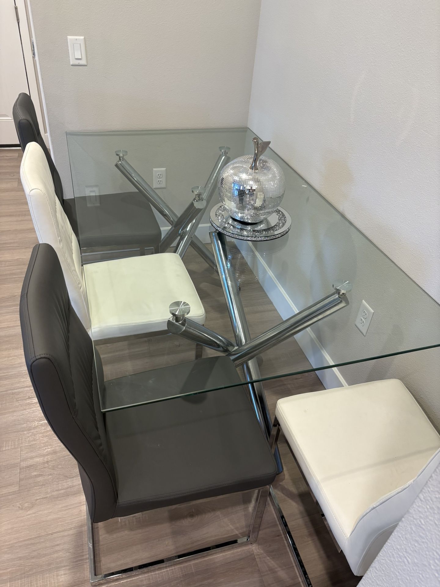 Like New Glass Dining Table with 4 chairs - need gone ASAP