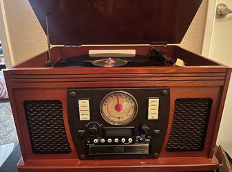 Vctrola Record player
