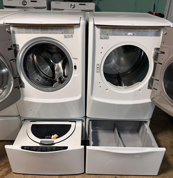 LG Front Load Washer Dryer Set, SmartLaundry