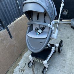 Grey Hot Mom Stroller