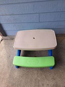 Little Tikes Easy Store Jr. Picnic Table in blue and green.