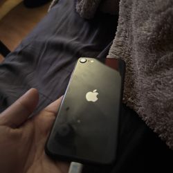 black IPHONE 7 s 64GB