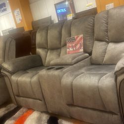 BRAND NEW COZY AND COMFY LOVESEATS! MOVIE THEATRE STYLE! SO SOFT! DELIVERY TODAY! 
