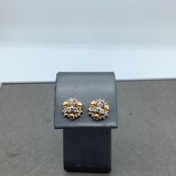 14kt Yellow Gold Nugget Earring With Diamonds 