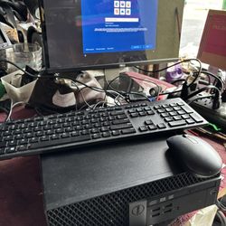 Dell Desktop Computer With Monitor 24 Inch 