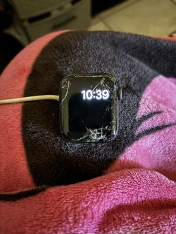 Black 44mm Apple Watch Series 5