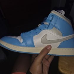 Jordan 1 Dark Powder Blue