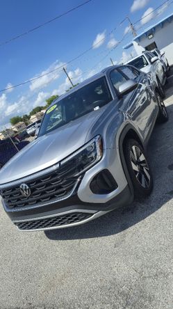 2024 Volkswagen Atlas