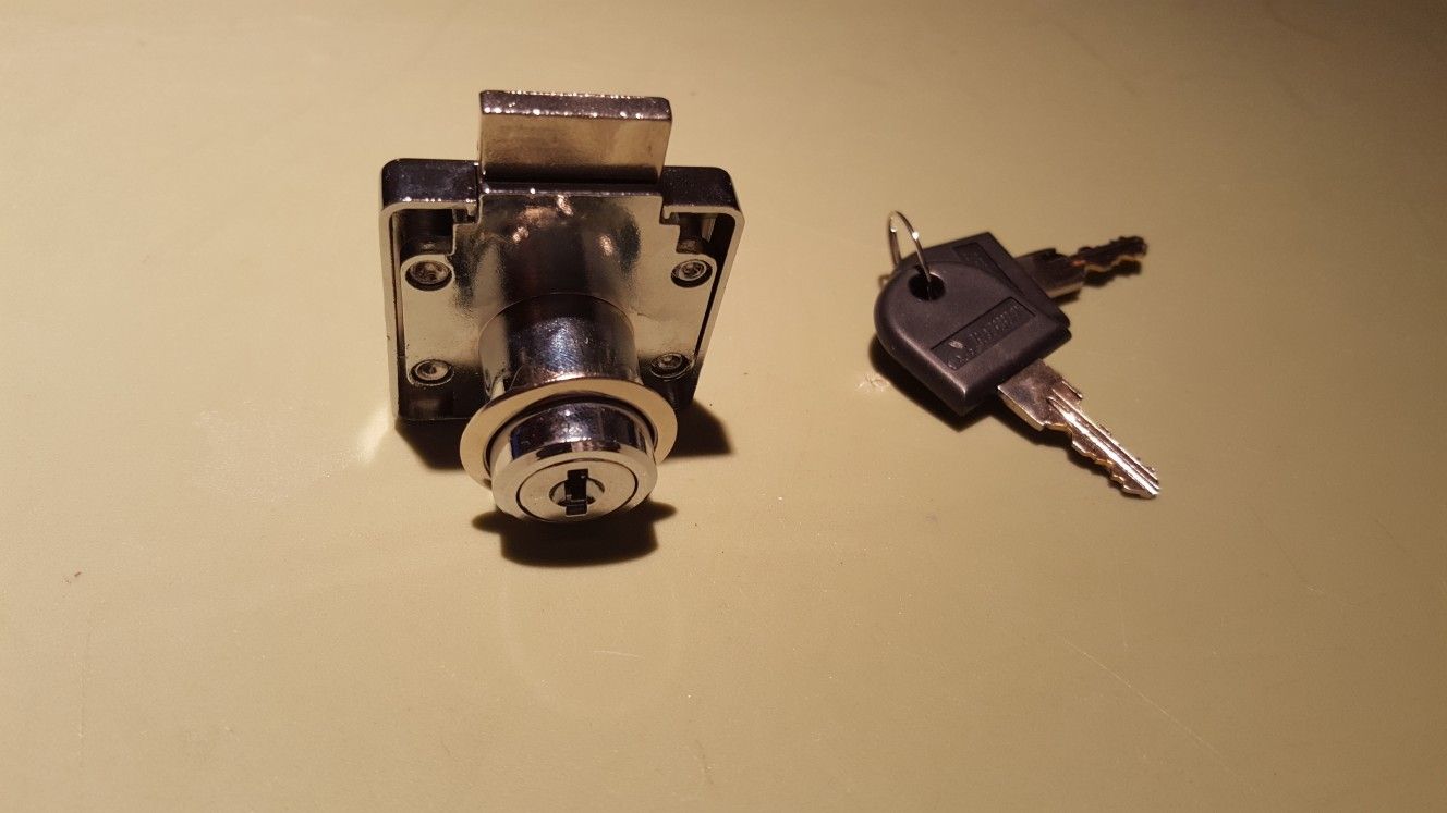 Cabinet Lock With2  Keys. Desk Drawer Lock Hardware $5/ Each Set  New More Available 
