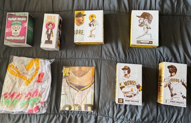 Padres Bobbleheads, Machado XXL Basketball Jersey