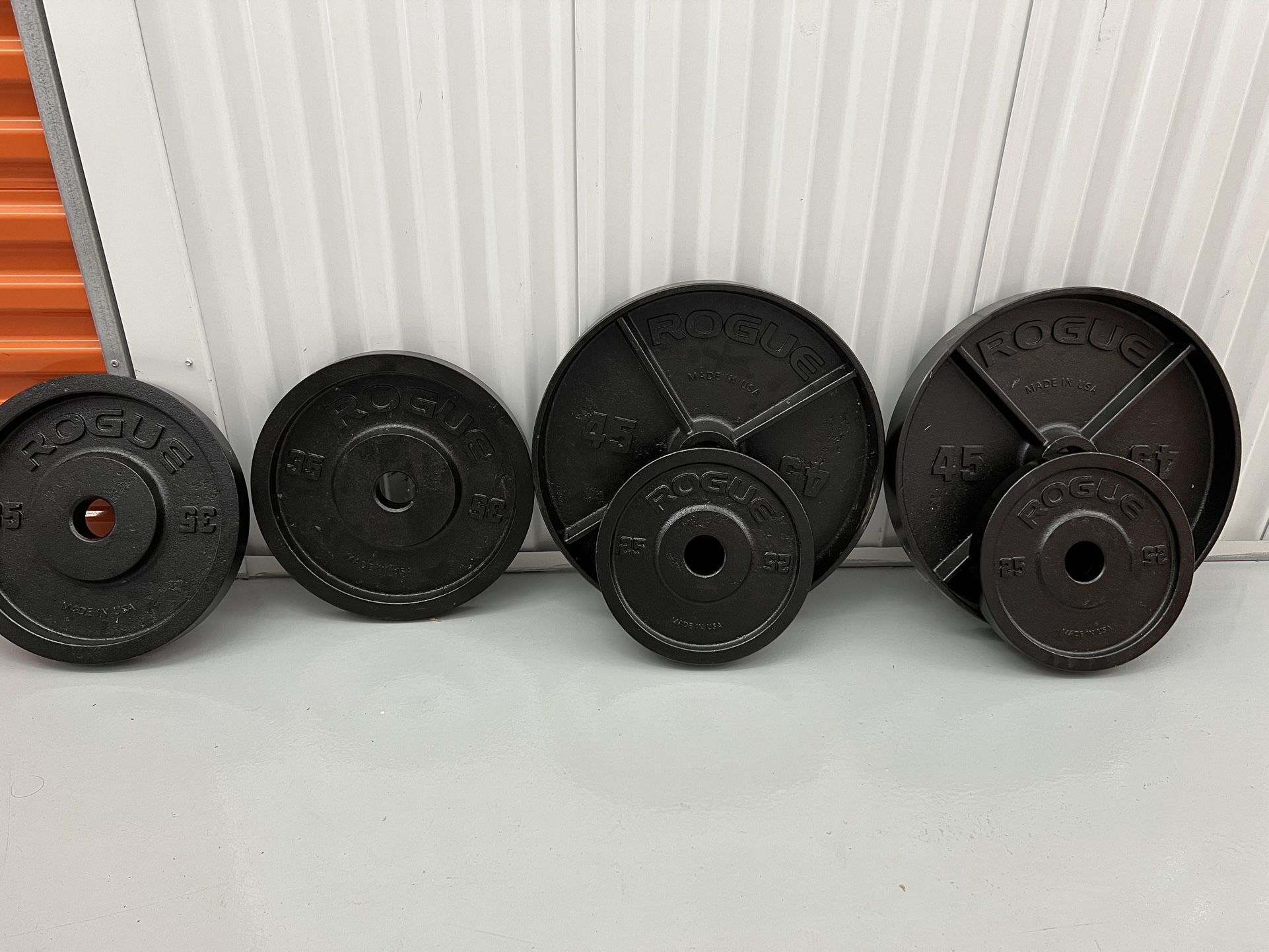 Rogue Deep Dish Plate Set, Rack, Bench And Bella Bar